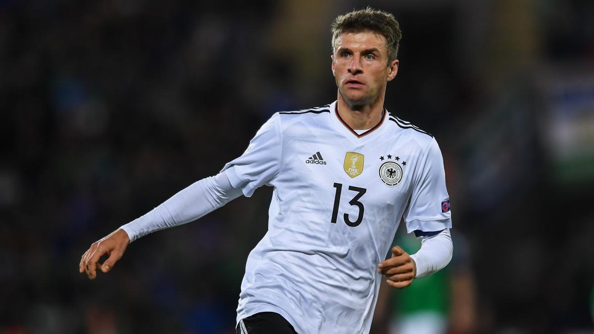 Muller & Hummels recalled to Germany for Euro -