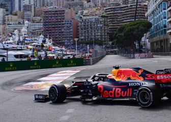 Verstappen takes Monaco GP and overtakes Hamilton