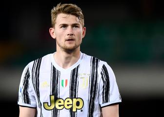 De Ligt dismisses Barcelona transfer speculation