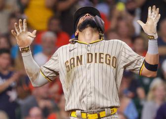 MLB roundup: Tatis homers as Padres use seven-run 11th to top Astros, Giants rob Dodgers