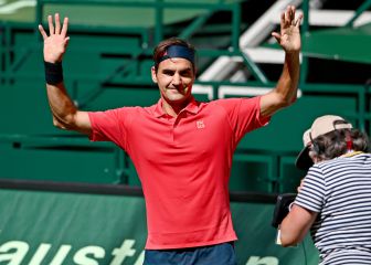 Federer gets grass-court season going with Ivashka win