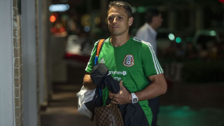 Chicharito Hernández left out of Mexico roster for upcoming games