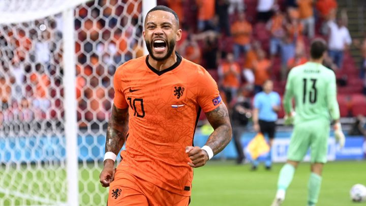 Memphis Depay’s career before joining Barcelona: numbers and stats