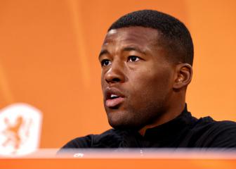 Rainbow-armed Wijnaldum threatens Dutch 'walk-off'