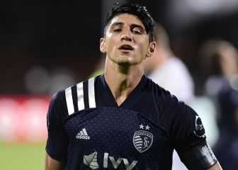 Alan Pulido could miss the Gold Cup tournament with Mexico