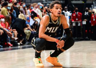 Hawks fail in final bid, but Young says there are no regrets