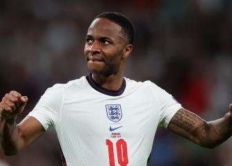 Sterling argues his case over dubious Wembley penalty