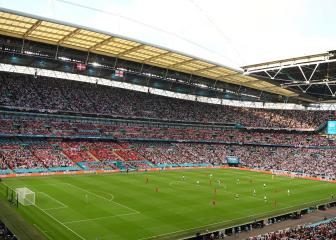 FA fined €30,000 for fans behaviour at England semi-final