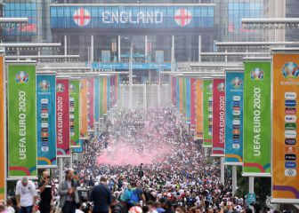 Euro 2020 final: Italy-England - Wembley Way livecam