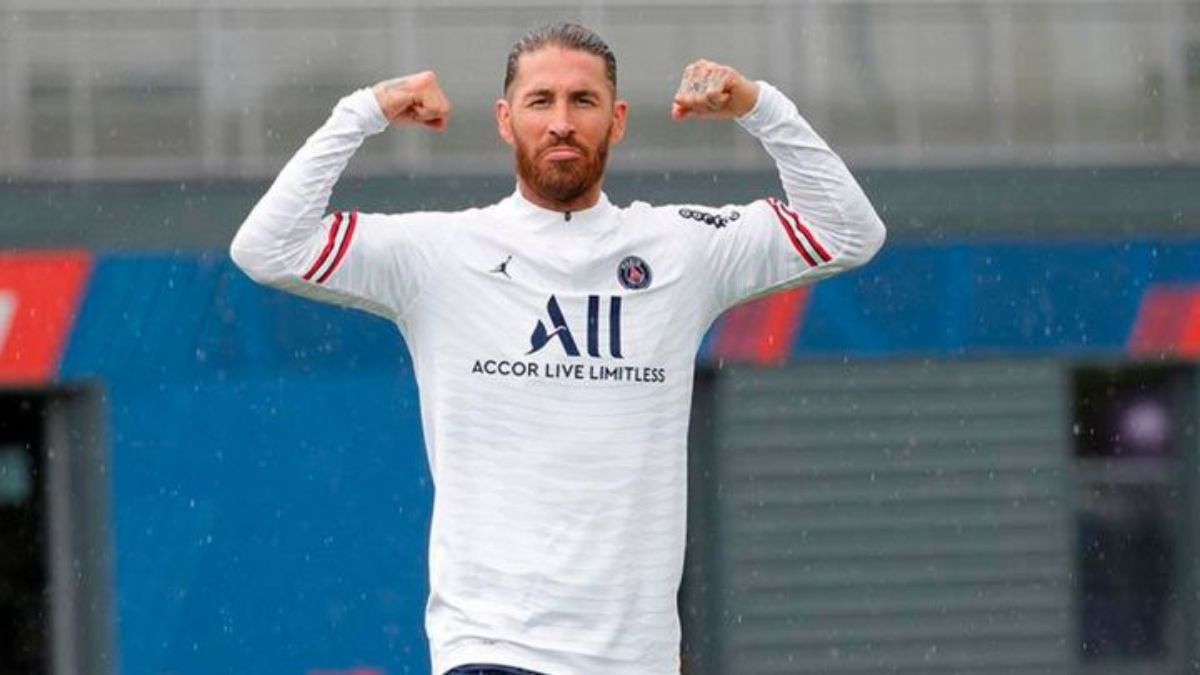 Sergio Ramos ignores boos from PSG fans after return from injury - Futbol  on FanNation