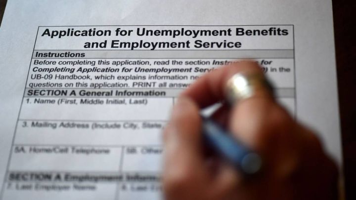 Which states have resumed unemployment payments as the lawsuits increase?