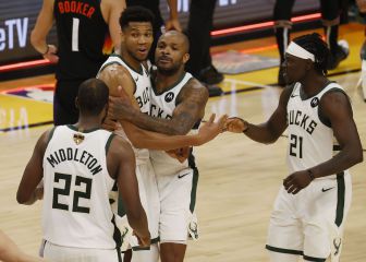 Holiday explains the Giannis alley-oop pass in Game 5 win