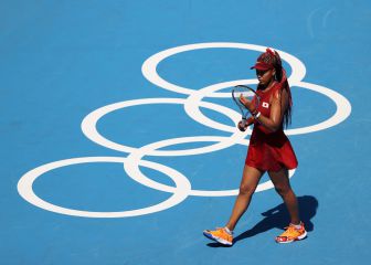 How many titles and grand slams has Naomi Osaka won?