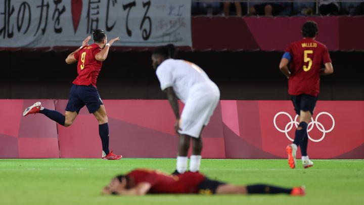 Tokyo Olympics: Spain's late escape, as Brazil line up Mexico