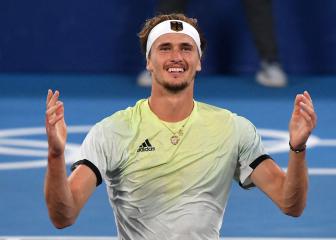 Tokyo Olympics: Zverev beats Khachanov for tennis gold