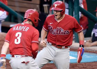 Phillies and Braves close gap in NL East: Giants leave it late
