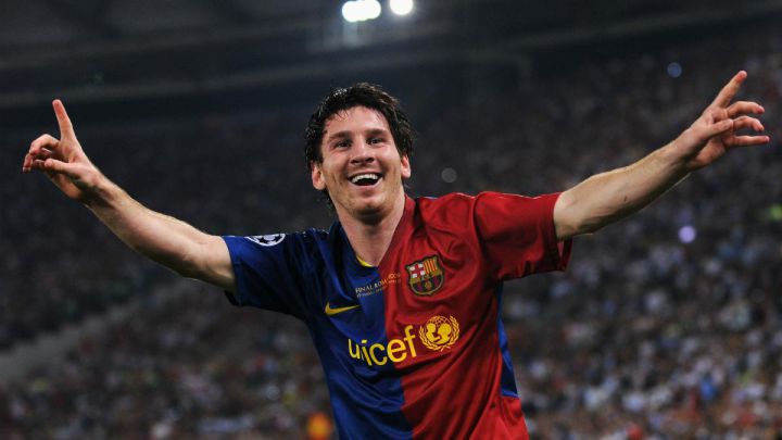 When did Messi score his first and last goals for Barcelona?