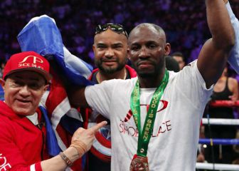 What is Yordenis Ugás’ boxing record?