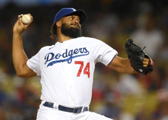 Los Angeles sports fans now obliged to wear masks at games