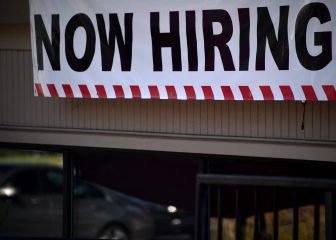 Biden urges states experiencing a surge in covid-19 cases to extend unemployment benefits