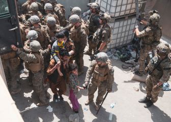 US commercial airlines ordered to assist Kabul evacuation