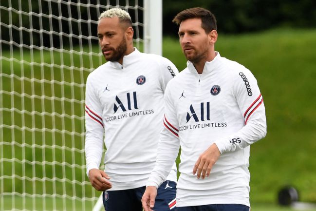 Psg Stade Reims Could Provide First Look At Messi Neymar Mbappe As 