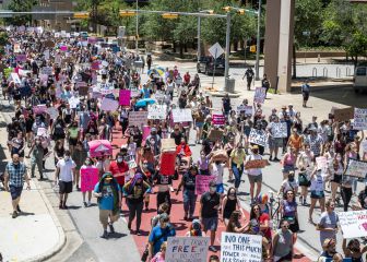 Biden promises to “protect and defend” abortion rights against Texas ban