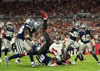 Cowboys lose fourth starter in a week after Lawrence breaks foot