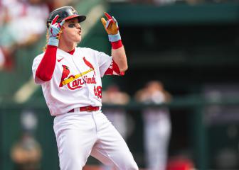 Streaking Cardinals beat Padres, Blue Jays widen lead over Yankees