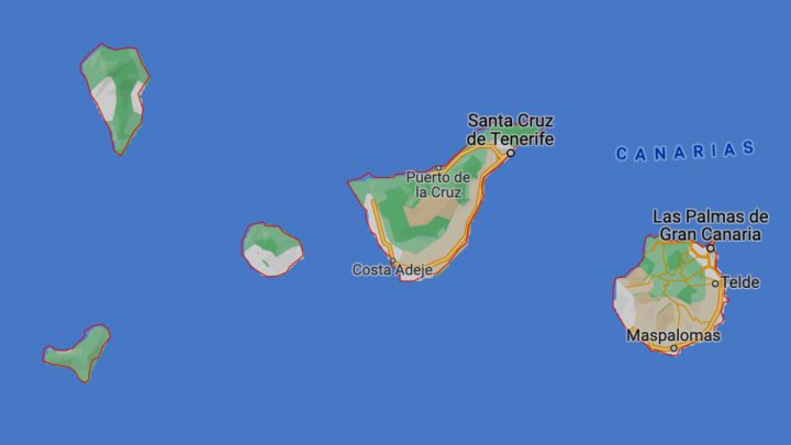 Where are the Canary Islands on a map? Who owns the islands?