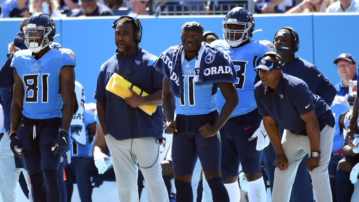 Titans WR Jones, Brown are in question with hamstring injuries - Vimarsana News