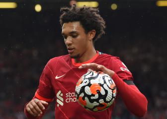 Alexander-Arnold and Thiago ruled out of City clash