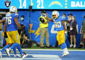 Herbert on fire in first half, Ekeler finishes Raiders in fourth