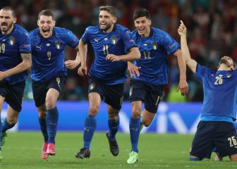 Italy face Spain to extend record undefeated run