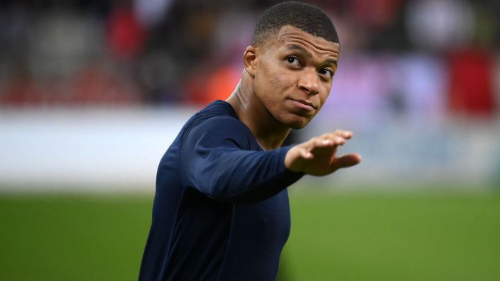 Real Madrid: Florentino Pérez offers Mbappé signing update