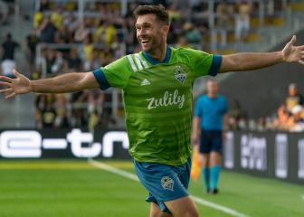 Seattle seal MLS play-off place, Red Bulls keep hopes alive