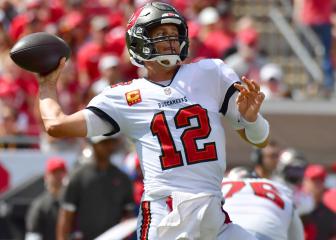 Brady gives update on injury after leading Bucs to win