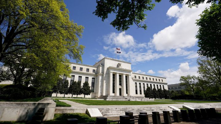 What is Fed tapering and how could it affect new stimulus check?