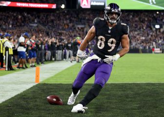 Two of NFL's best young QBs: Herbert vs Jackson