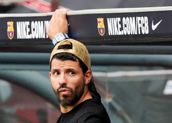 Barça boost as Agüero and Fati brought in for Valencia