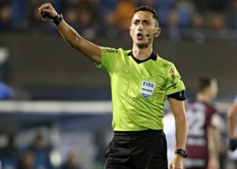 Who is José María Sánchez Martínez, referee for El Clásico?