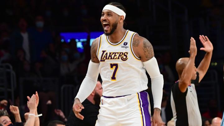 LeBron's Lakers end losing start to season, Warriors maintain perfect record behind Curry