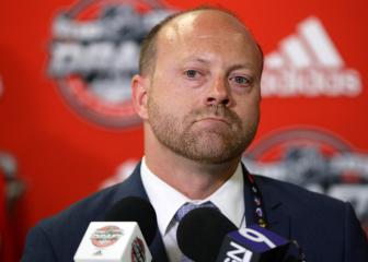 Blackhawks' Bowman resigns over sexual assault case