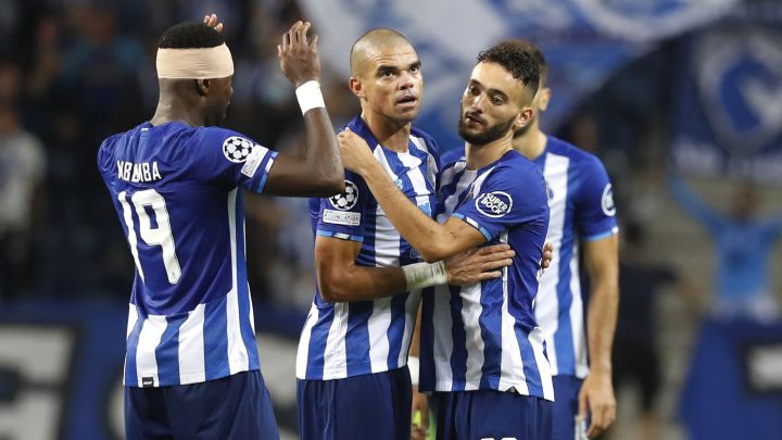 Porto owners take Newcastle lead and put club up for sale