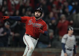 Astros bats silenced by Braves pitching
