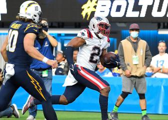 Patriots' Phillips enjoys 