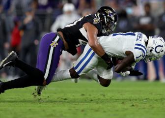 Ravens' Harrison hit by stray bullet, suffers 