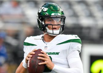 Jets' QB Wilson is learning from his replacement Mike White