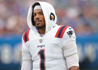 Cam Newton returns to Carolina to “win football games”