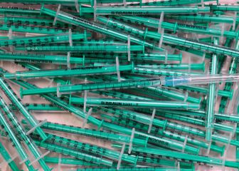 US opioid epidemic claims more than 100,000 deaths in a single year